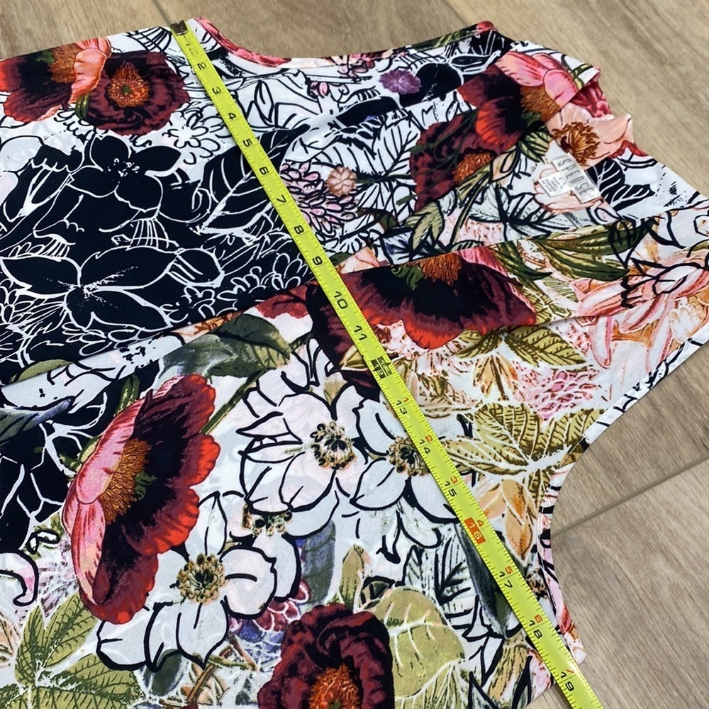 Spense Floral Print Shawl Collar Sleeveless Blouse - Picture 8 of 9